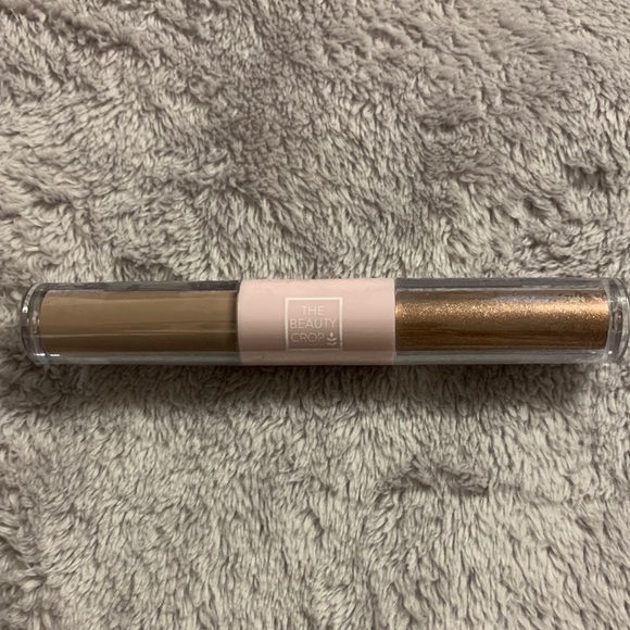 New! The Beauty Crop Liquid Eyeshadow Duo - Picture 2 of 5